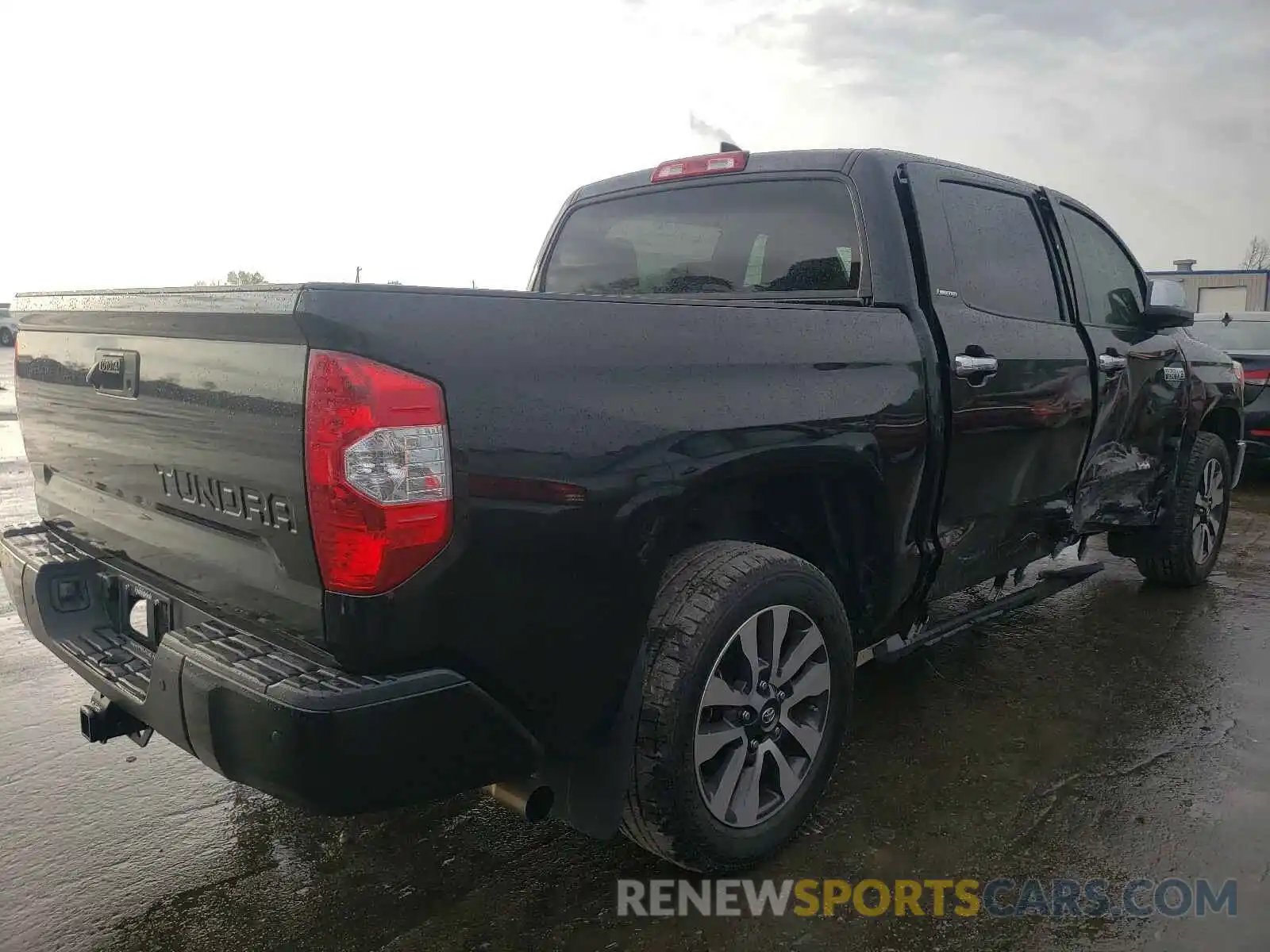 4 Photograph of a damaged car 5TFFY5F14LX261515 TOYOTA TUNDRA 2020