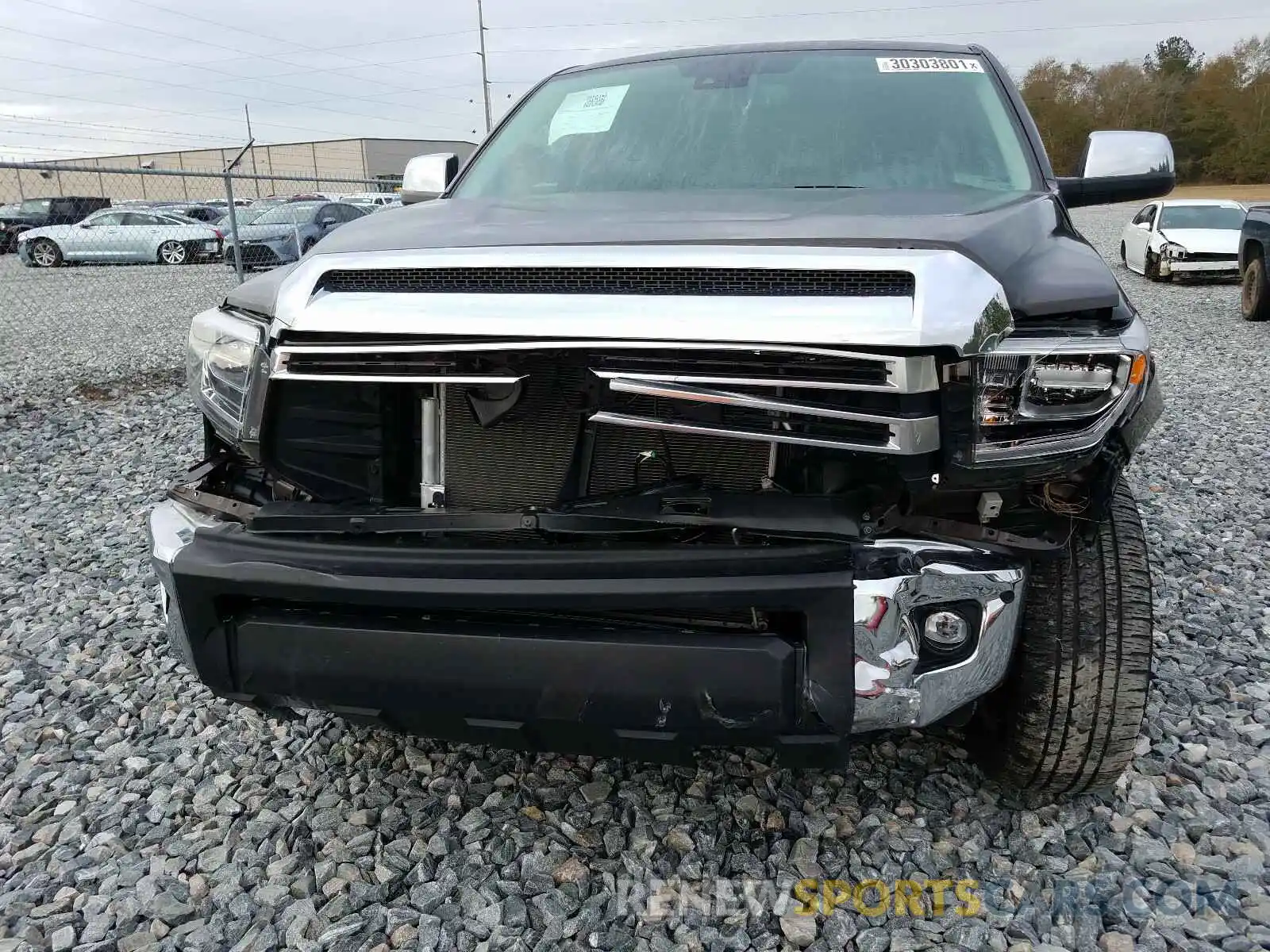 9 Photograph of a damaged car 5TFFY5F15LX260955 TOYOTA TUNDRA 2020