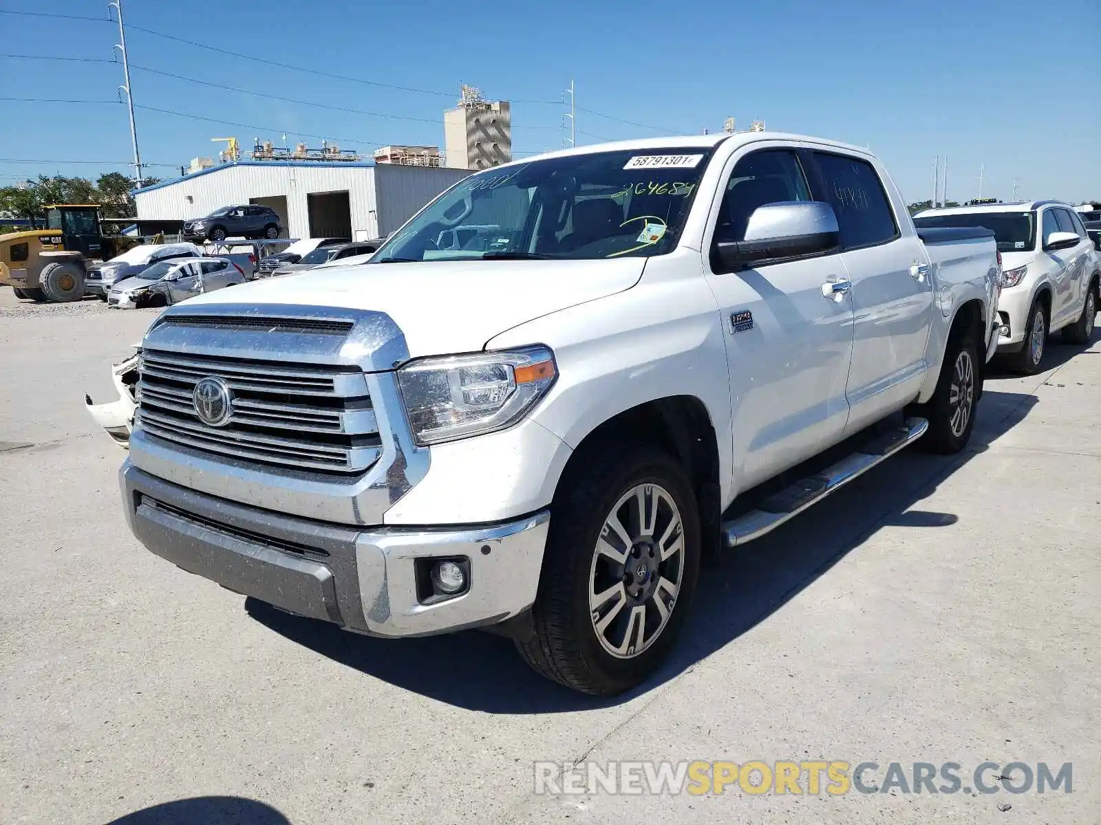 2 Photograph of a damaged car 5TFGY5F13LX264684 TOYOTA TUNDRA 2020