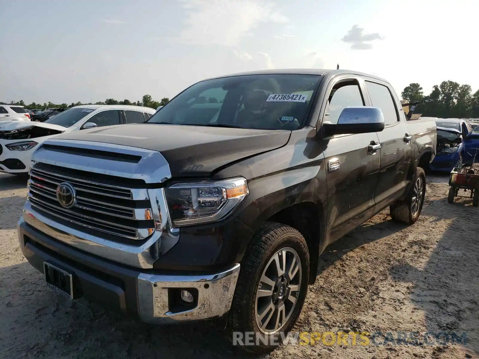 2 Photograph of a damaged car 5TFGY5F17LX261335 TOYOTA TUNDRA 2020