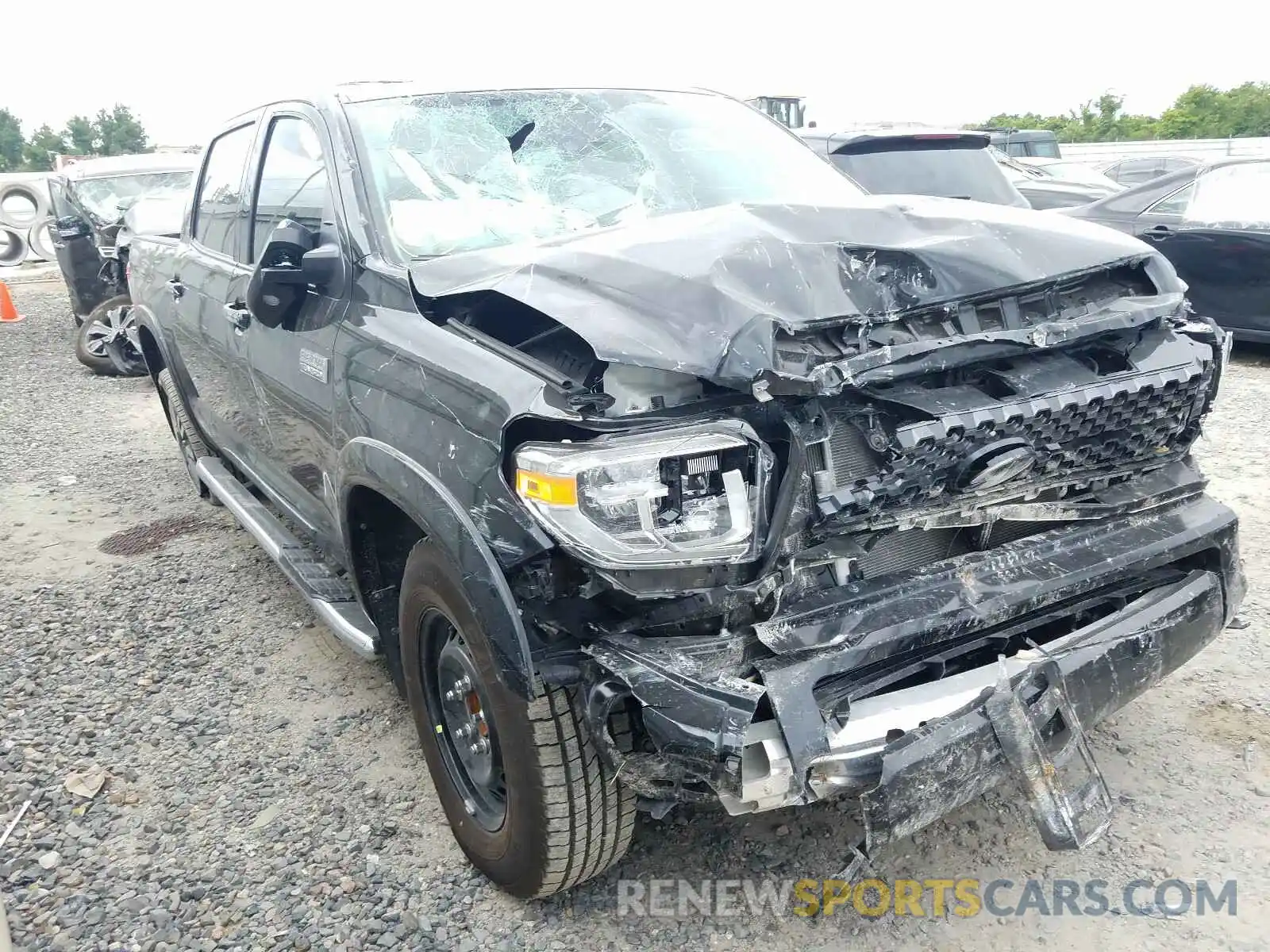 1 Photograph of a damaged car 5TFGY5F18LX256676 TOYOTA TUNDRA 2020