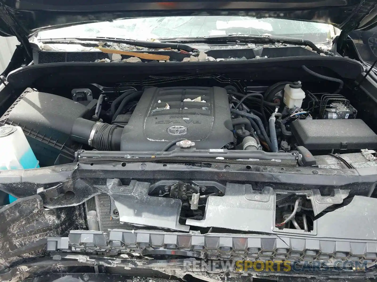 7 Photograph of a damaged car 5TFGY5F18LX256676 TOYOTA TUNDRA 2020