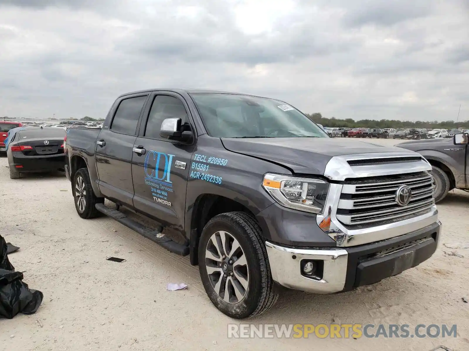 1 Photograph of a damaged car 5TFHY5F10LX872568 TOYOTA TUNDRA 2020