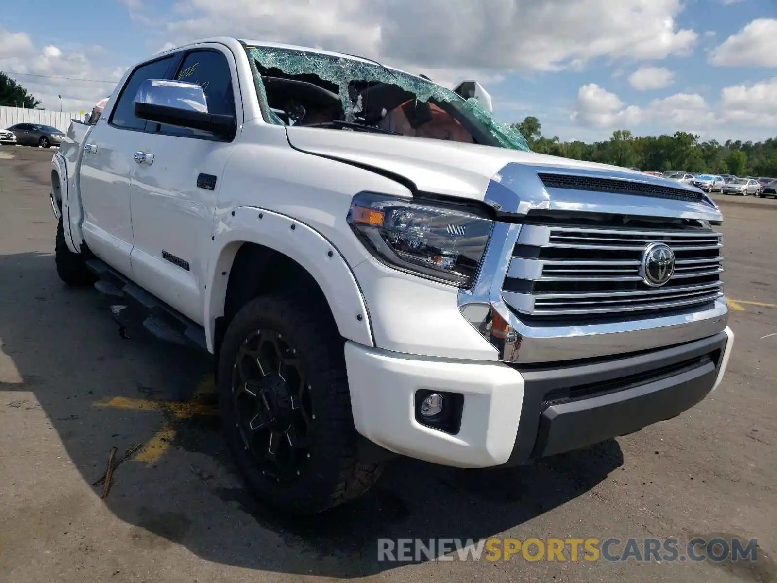 1 Photograph of a damaged car 5TFHY5F10LX907996 TOYOTA TUNDRA 2020