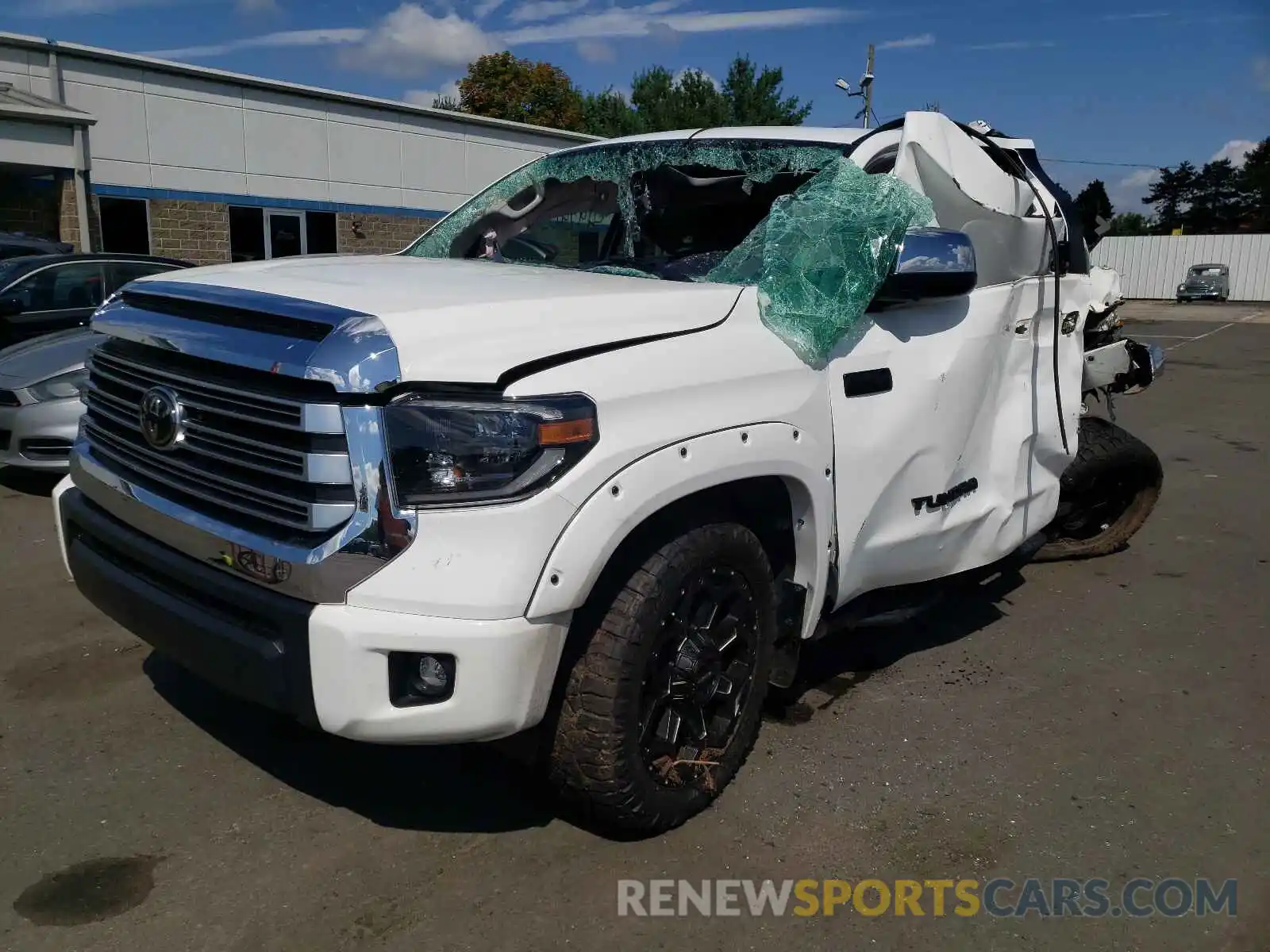 2 Photograph of a damaged car 5TFHY5F10LX907996 TOYOTA TUNDRA 2020