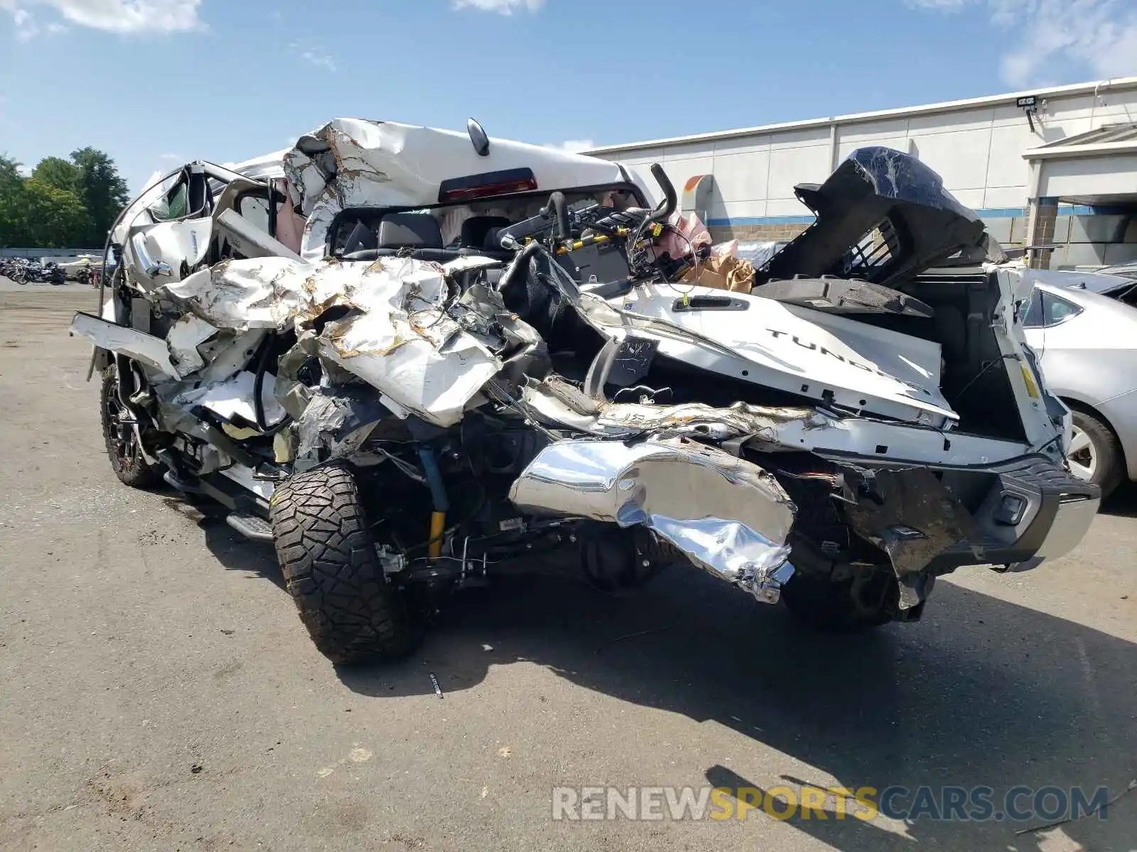 3 Photograph of a damaged car 5TFHY5F10LX907996 TOYOTA TUNDRA 2020