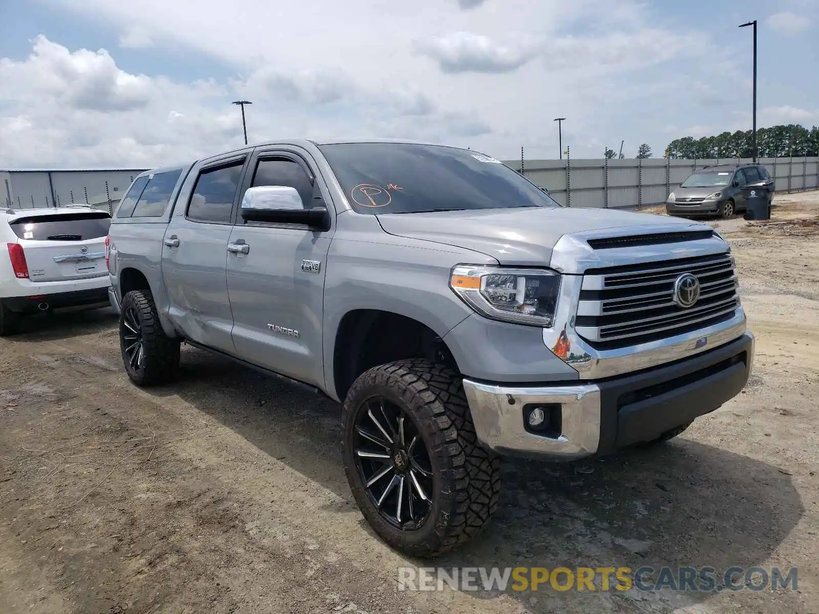 1 Photograph of a damaged car 5TFHY5F10LX920246 TOYOTA TUNDRA 2020