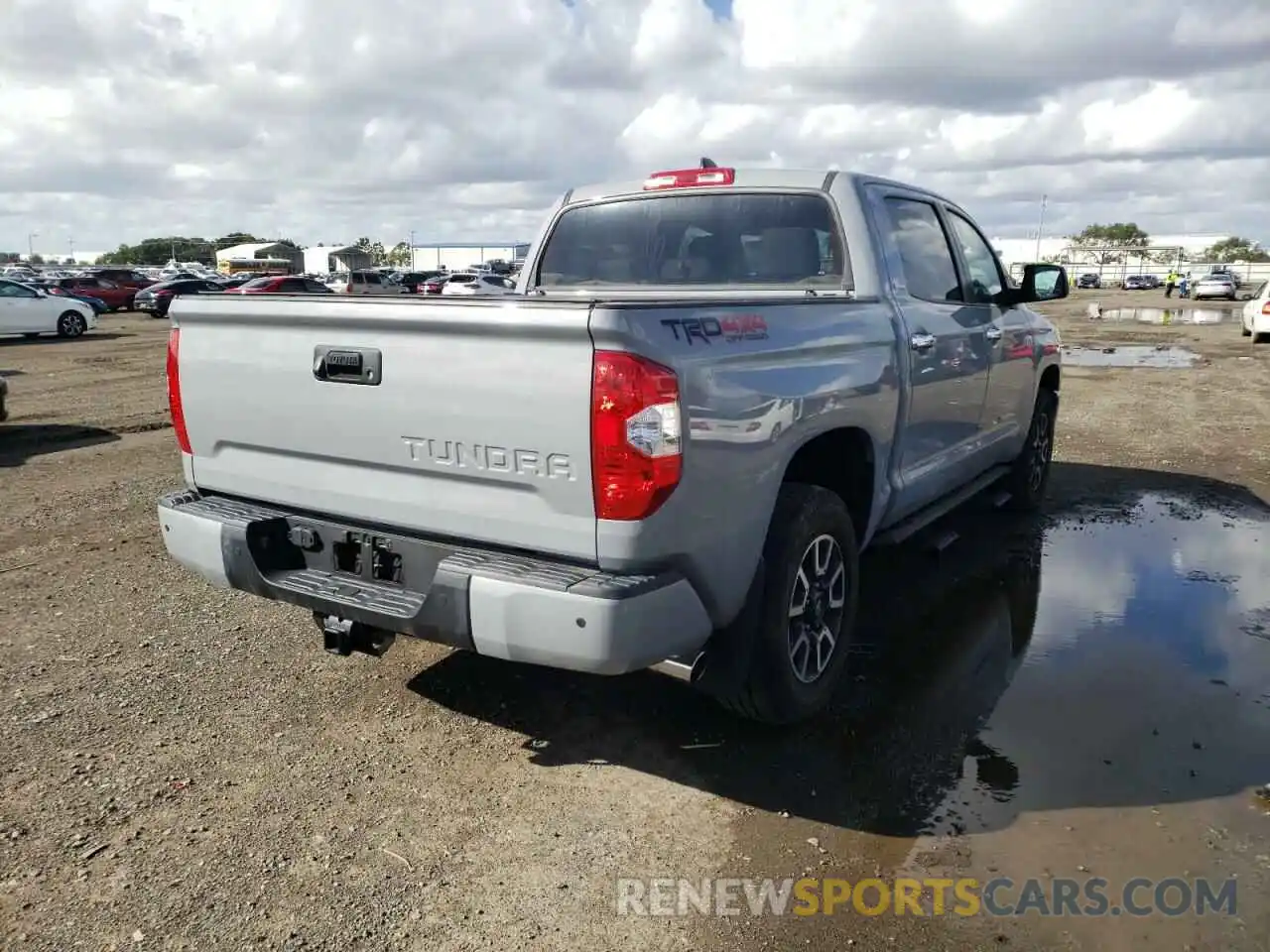 4 Photograph of a damaged car 5TFHY5F12LX876993 TOYOTA TUNDRA 2020