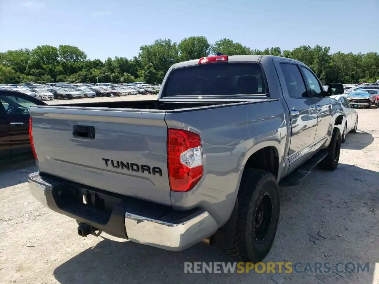 4 Photograph of a damaged car 5TFHY5F13LX882883 TOYOTA TUNDRA 2020