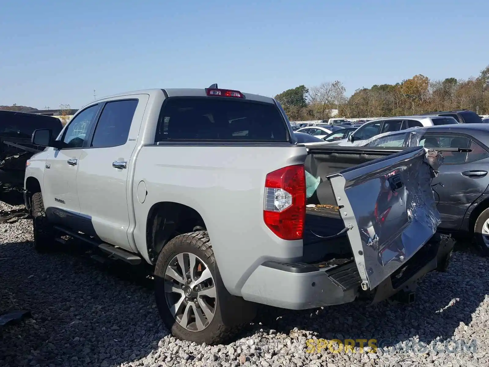 3 Photograph of a damaged car 5TFHY5F13LX919804 TOYOTA TUNDRA 2020