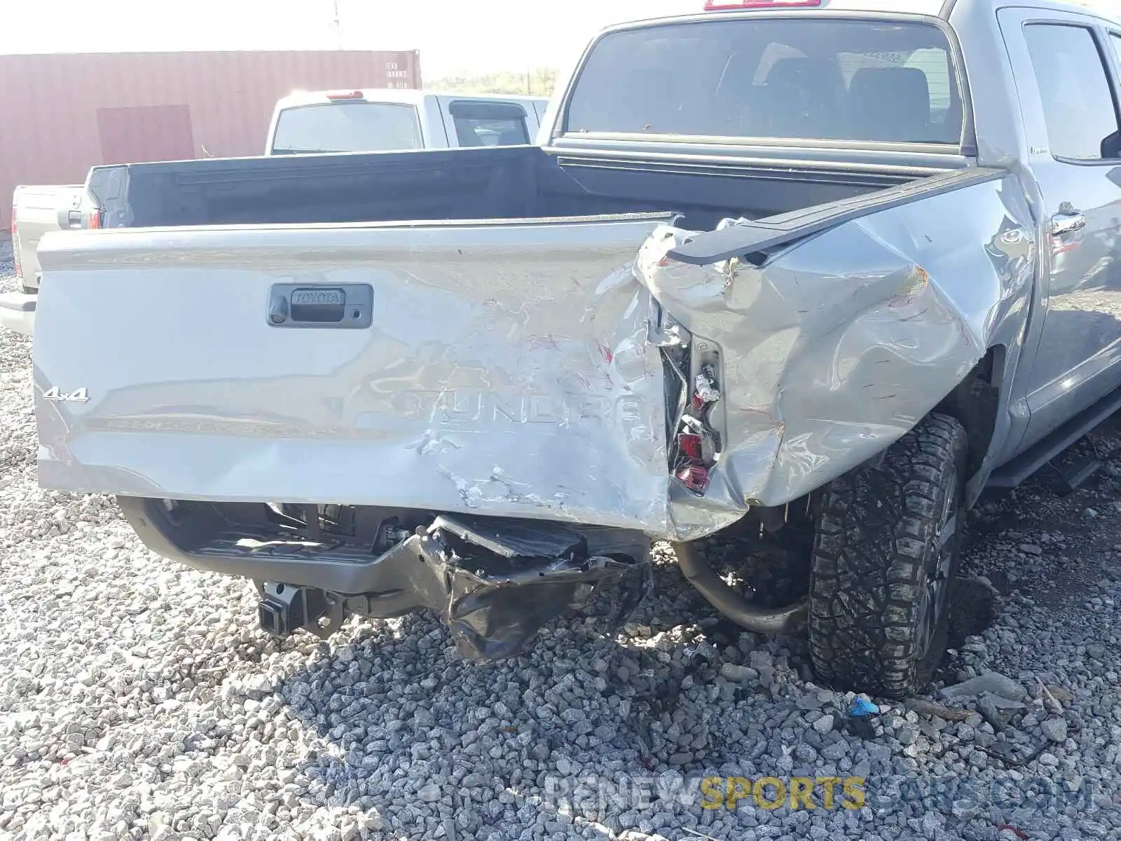 9 Photograph of a damaged car 5TFHY5F13LX919804 TOYOTA TUNDRA 2020