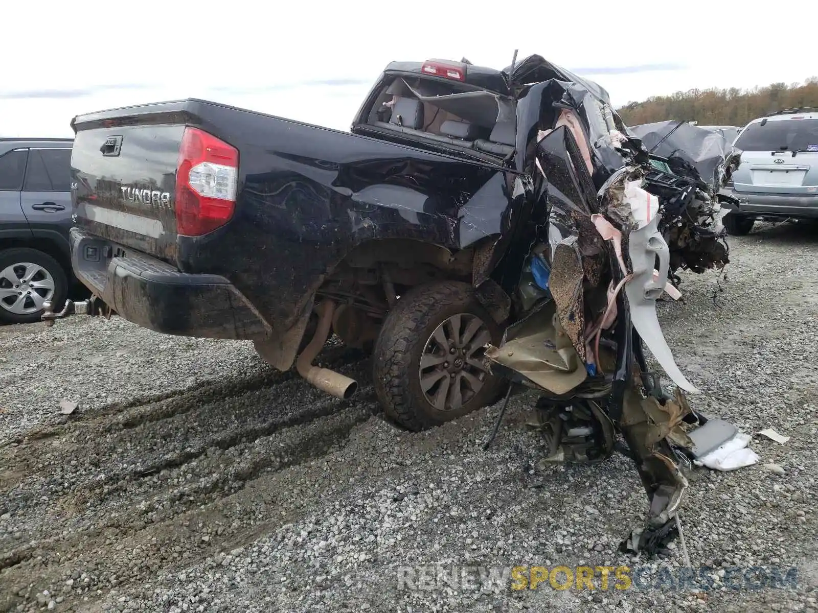 4 Photograph of a damaged car 5TFHY5F14LX880639 TOYOTA TUNDRA 2020