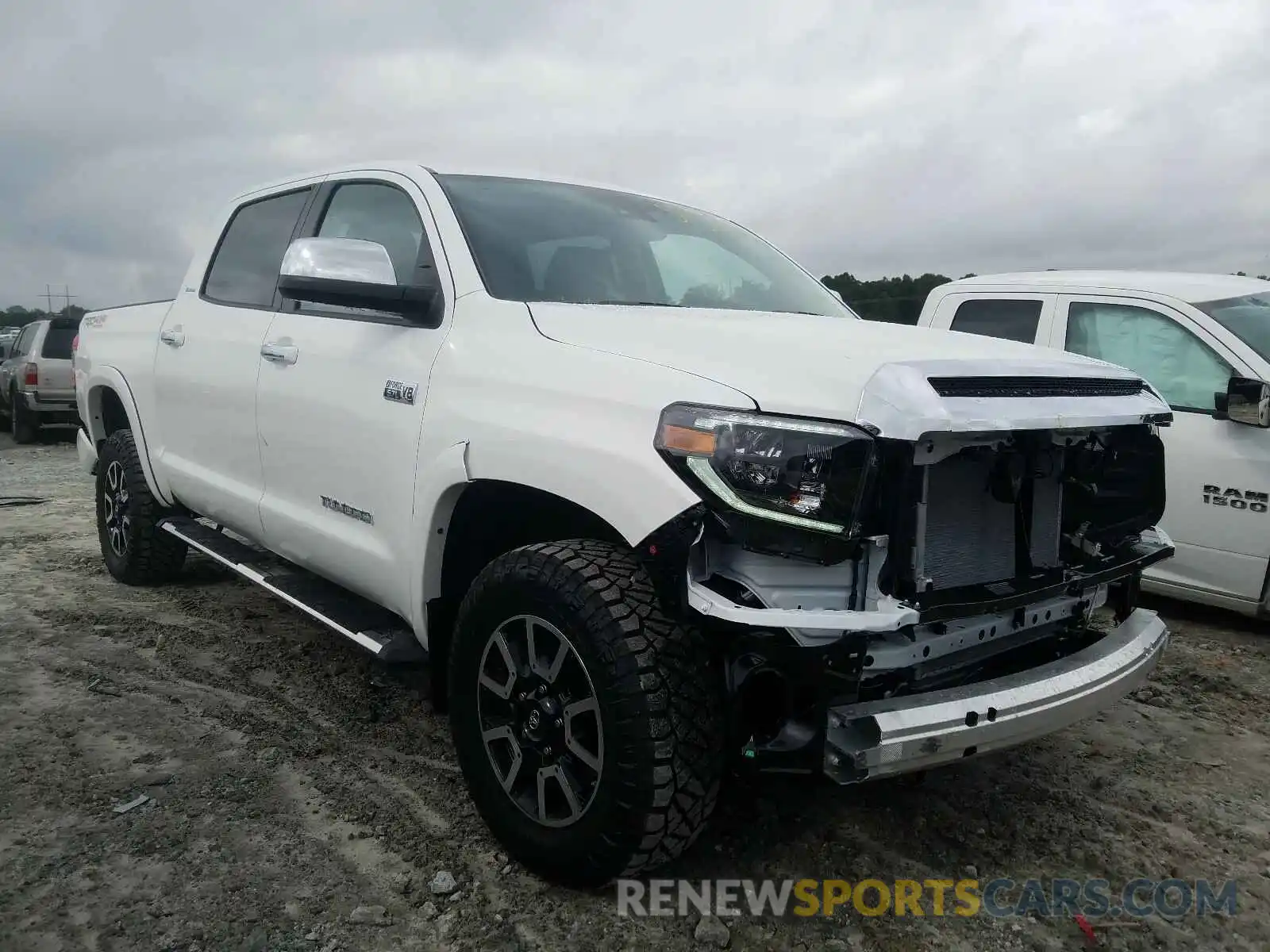 1 Photograph of a damaged car 5TFHY5F14LX953086 TOYOTA TUNDRA 2020