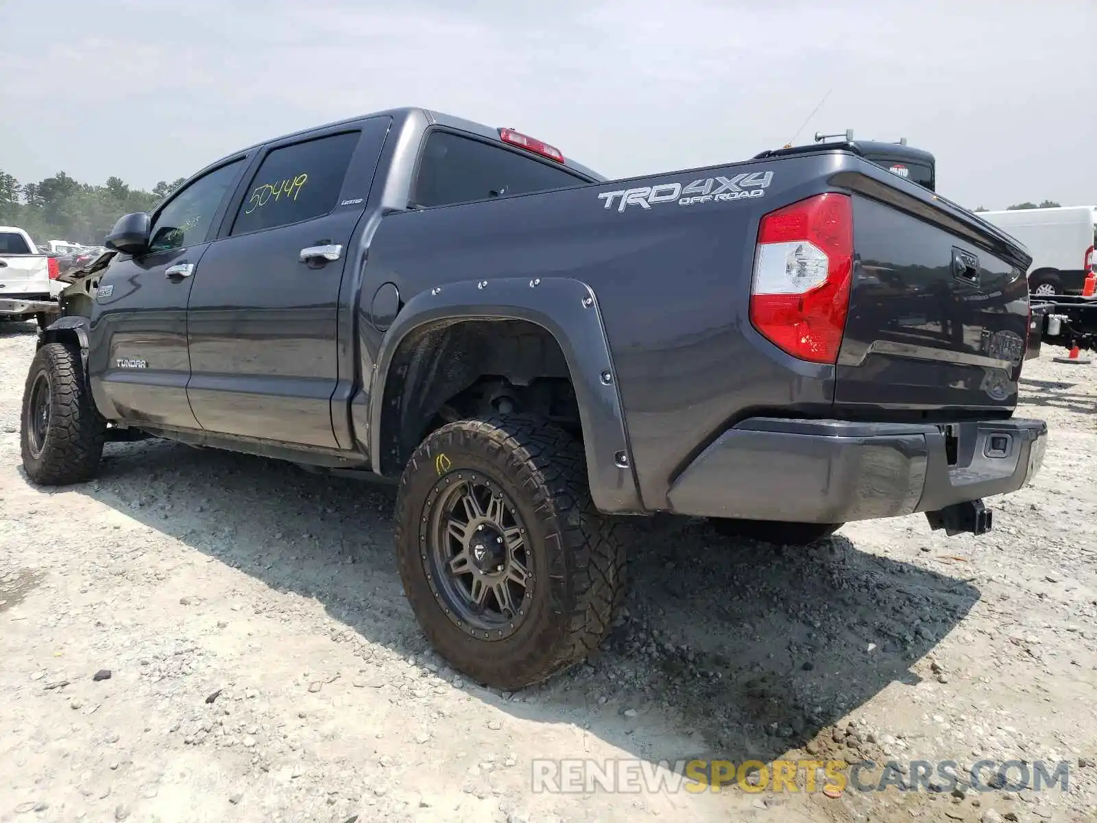 3 Фотография поврежденного автомобиля 5TFHY5F15LX889480 TOYOTA TUNDRA 2020