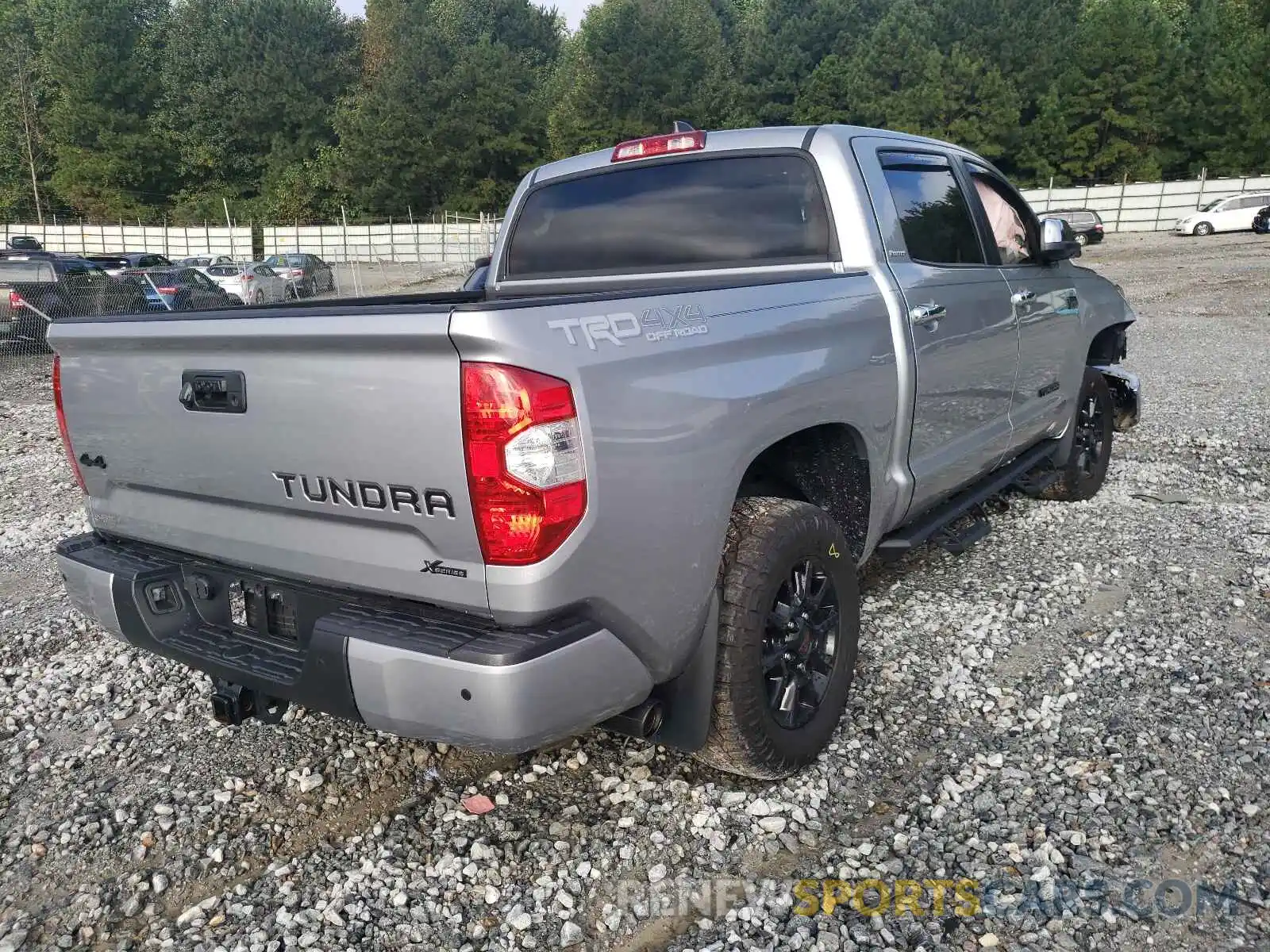 4 Фотография поврежденного автомобиля 5TFHY5F15LX901966 TOYOTA TUNDRA 2020