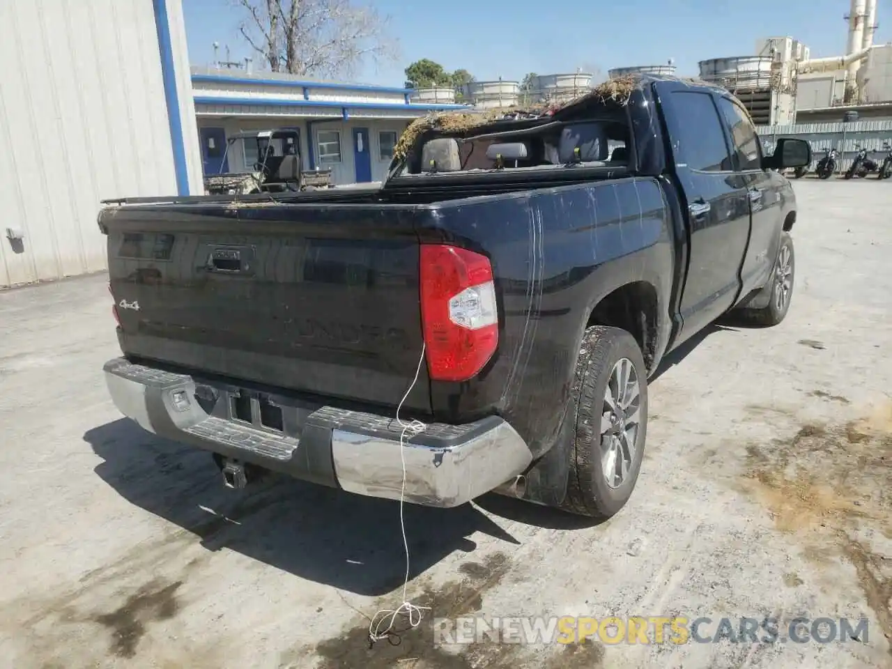 4 Photograph of a damaged car 5TFHY5F17LX925511 TOYOTA TUNDRA 2020