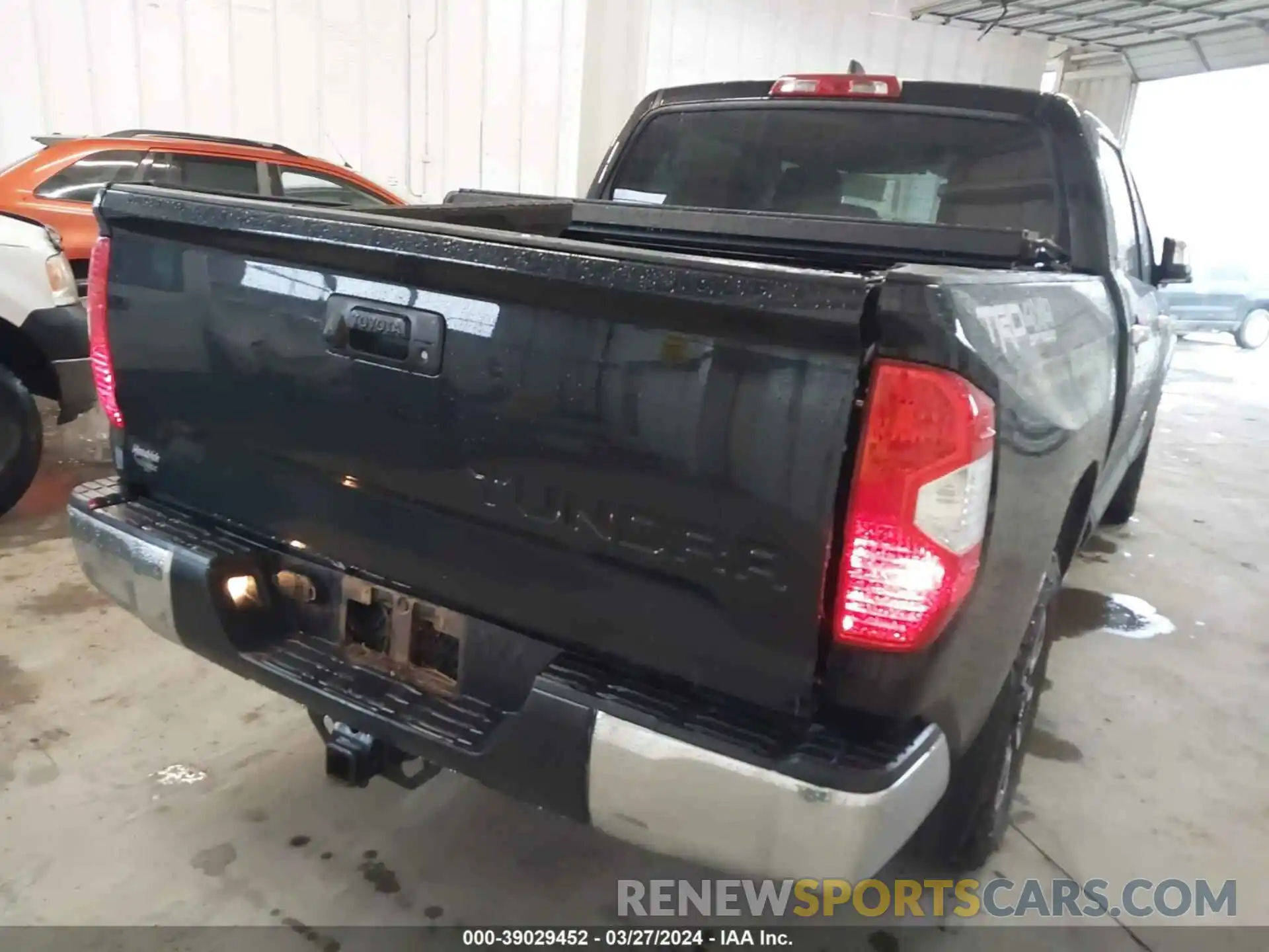 4 Photograph of a damaged car 5TFHY5F17LX932104 TOYOTA TUNDRA 2020