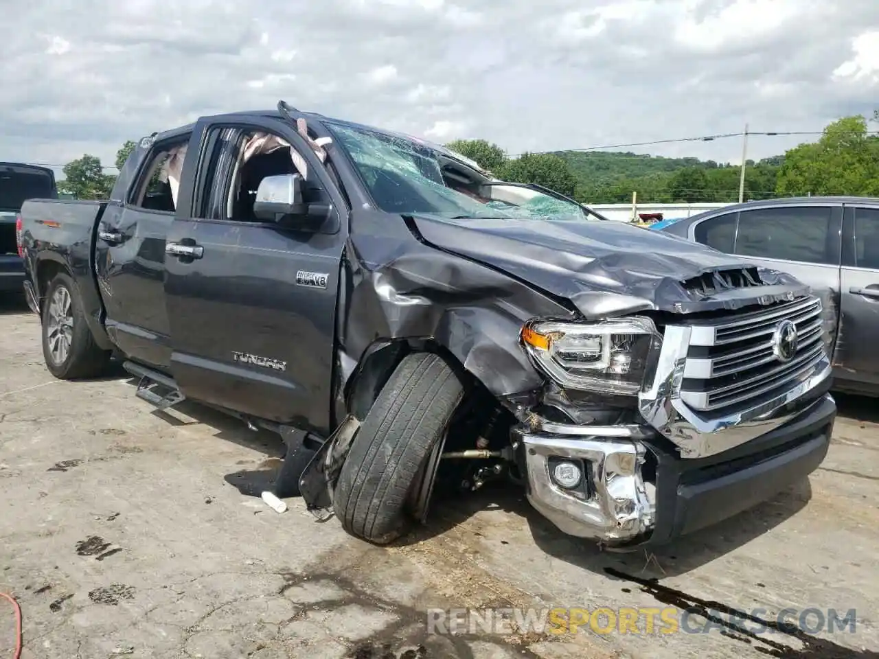 1 Photograph of a damaged car 5TFHY5F18LX898982 TOYOTA TUNDRA 2020