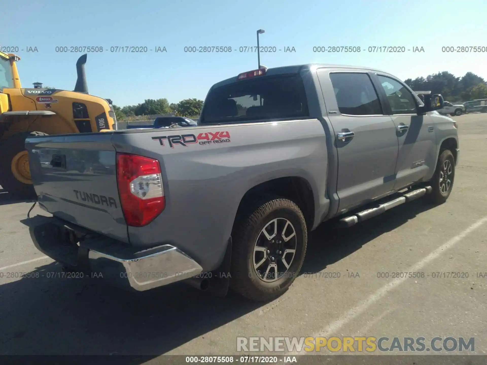 4 Photograph of a damaged car 5TFHY5F18LX918373 TOYOTA TUNDRA 2020