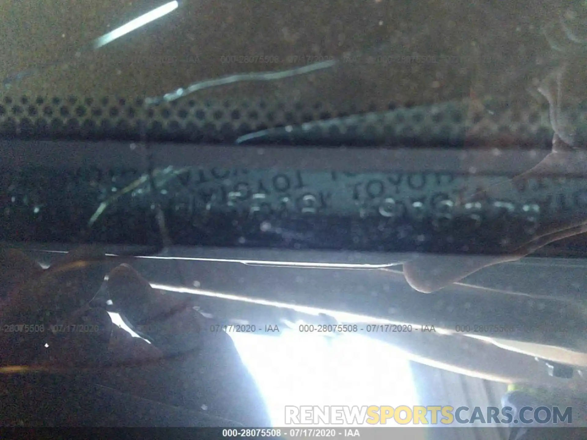 9 Photograph of a damaged car 5TFHY5F18LX918373 TOYOTA TUNDRA 2020