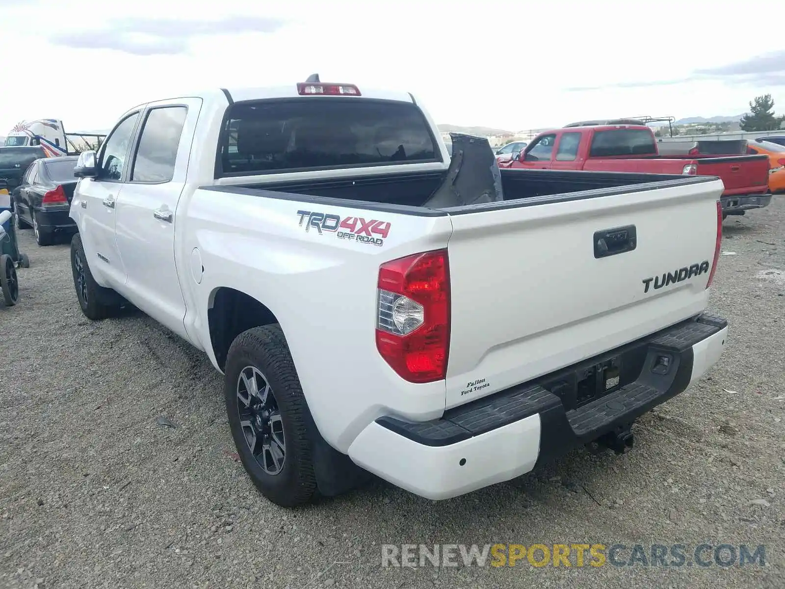 3 Photograph of a damaged car 5TFHY5F1XLX881813 TOYOTA TUNDRA 2020