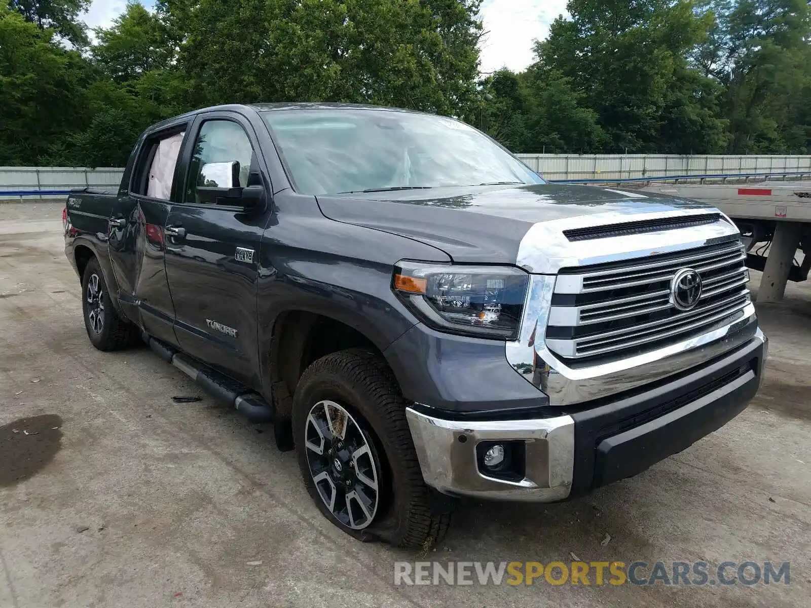 1 Photograph of a damaged car 5TFHY5F1XLX913613 TOYOTA TUNDRA 2020