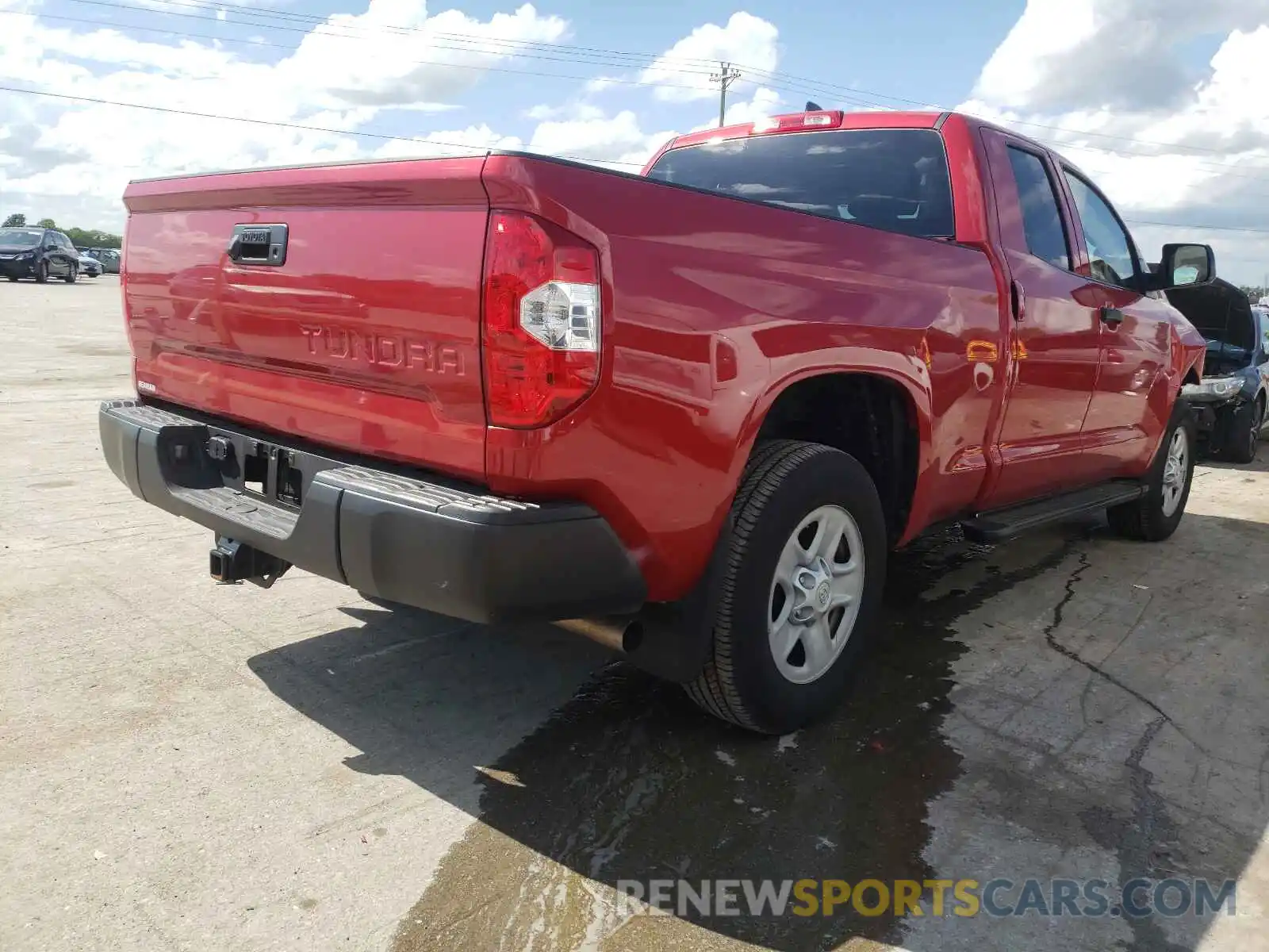 4 Photograph of a damaged car 5TFRY5F10LX267714 TOYOTA TUNDRA 2020