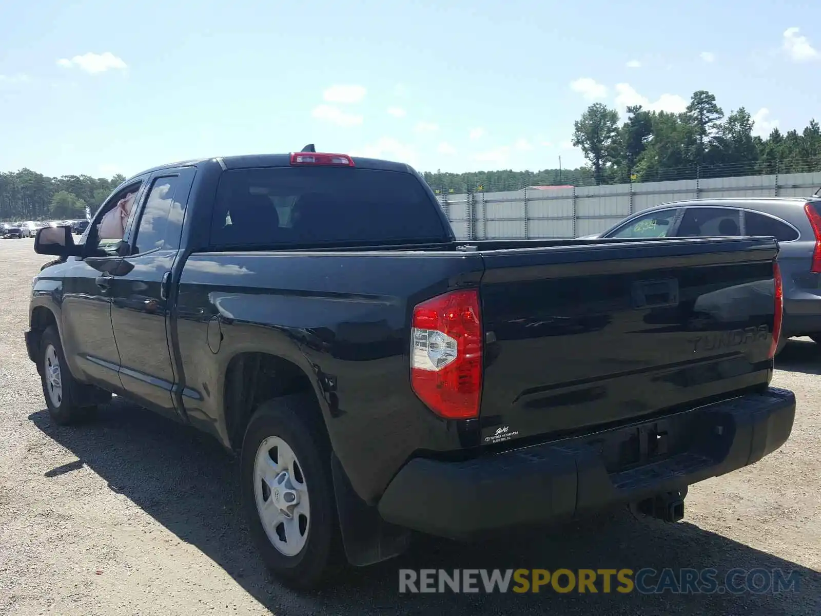 3 Photograph of a damaged car 5TFRY5F11LX266295 TOYOTA TUNDRA 2020