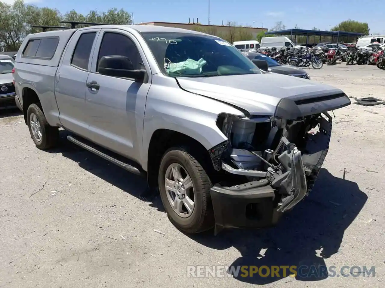 1 Photograph of a damaged car 5TFRY5F11LX268922 TOYOTA TUNDRA 2020