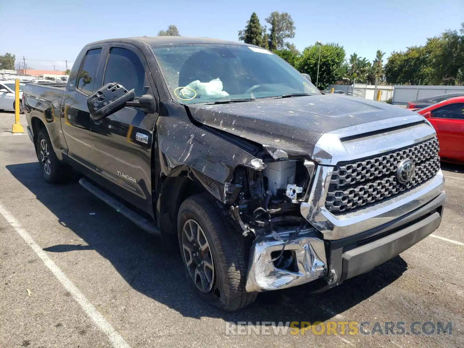 1 Photograph of a damaged car 5TFRY5F12LX268623 TOYOTA TUNDRA 2020