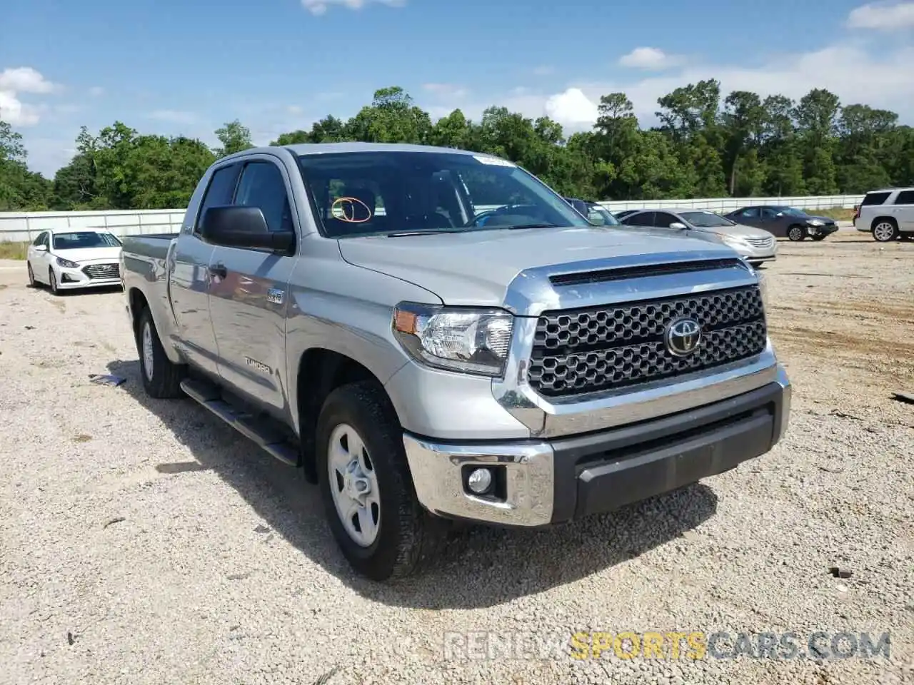 1 Photograph of a damaged car 5TFRY5F12LX269660 TOYOTA TUNDRA 2020