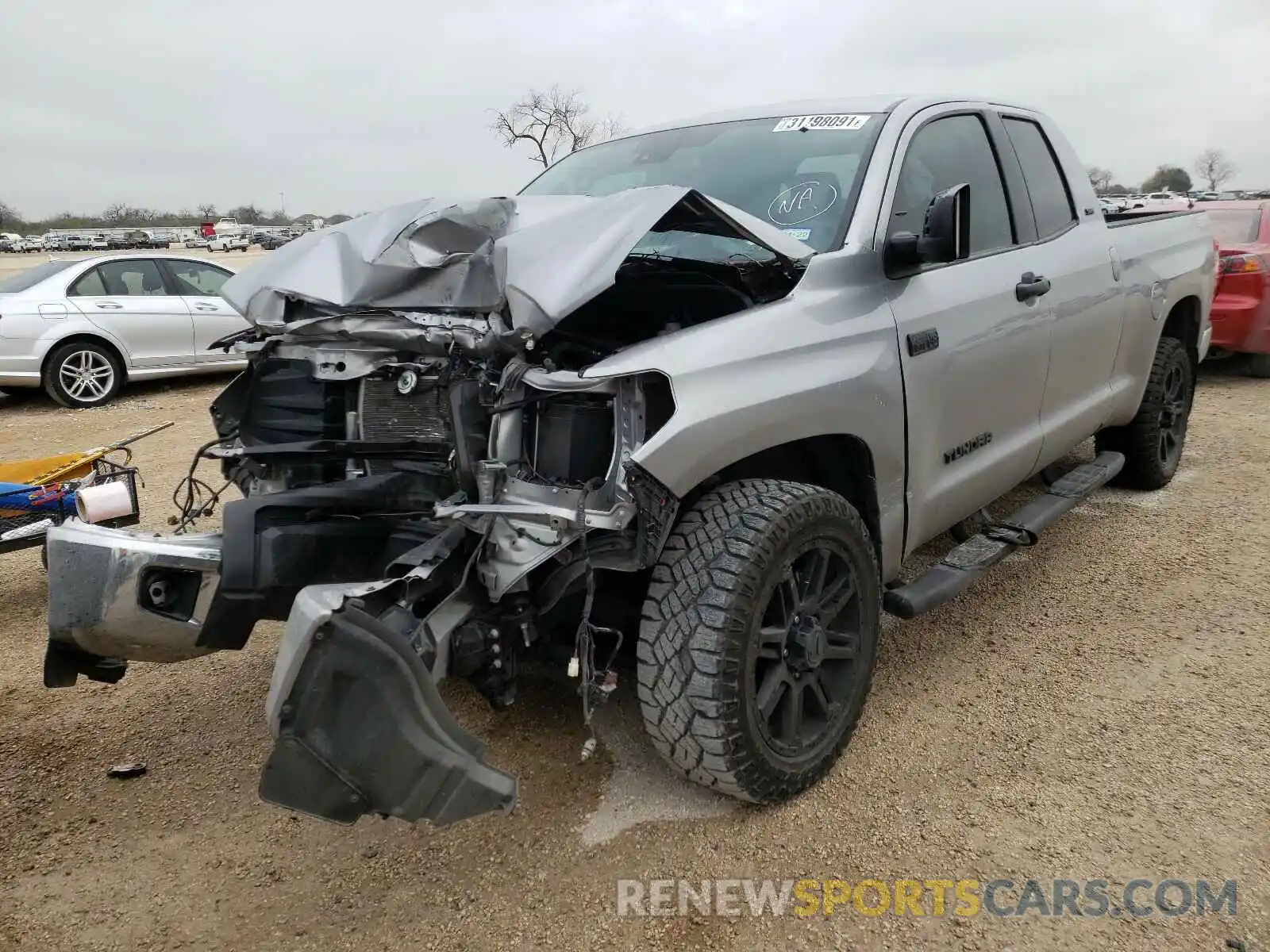 2 Photograph of a damaged car 5TFRY5F13LX259672 TOYOTA TUNDRA 2020