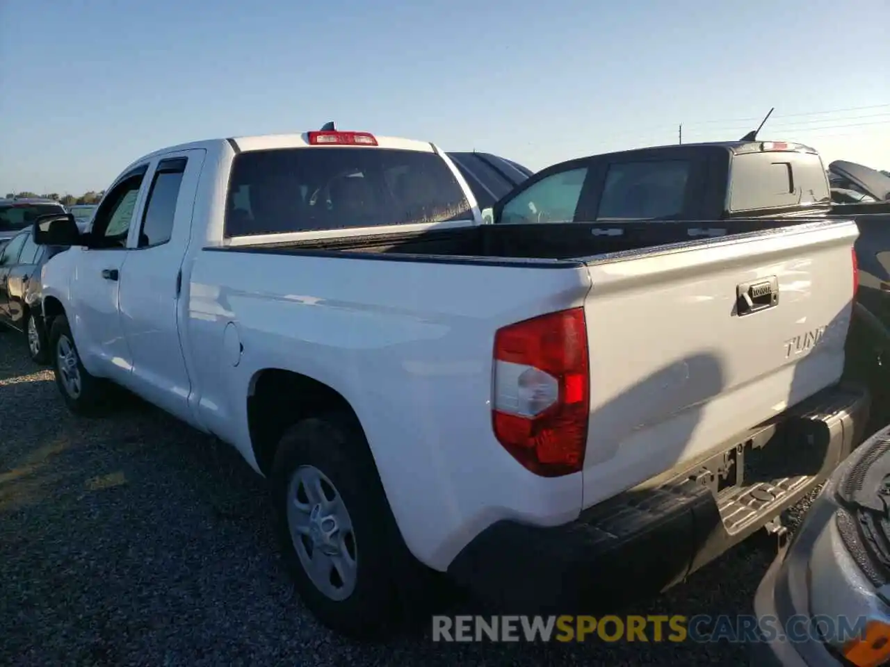 3 Photograph of a damaged car 5TFRY5F13LX270459 TOYOTA TUNDRA 2020