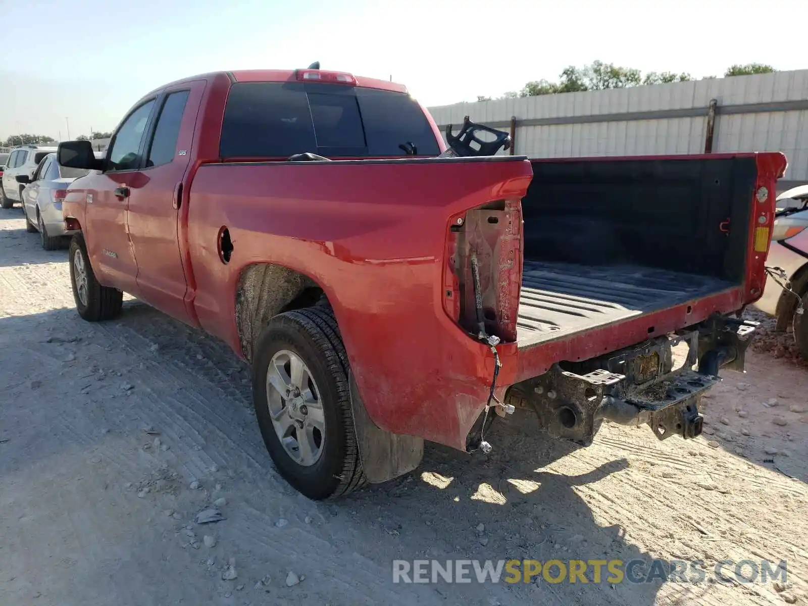 3 Photograph of a damaged car 5TFRY5F15LX261021 TOYOTA TUNDRA 2020