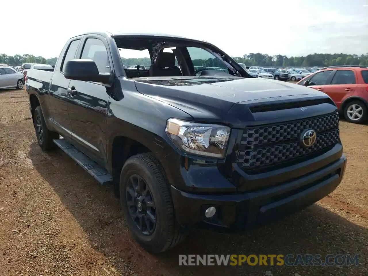 1 Photograph of a damaged car 5TFRY5F15LX270804 TOYOTA TUNDRA 2020