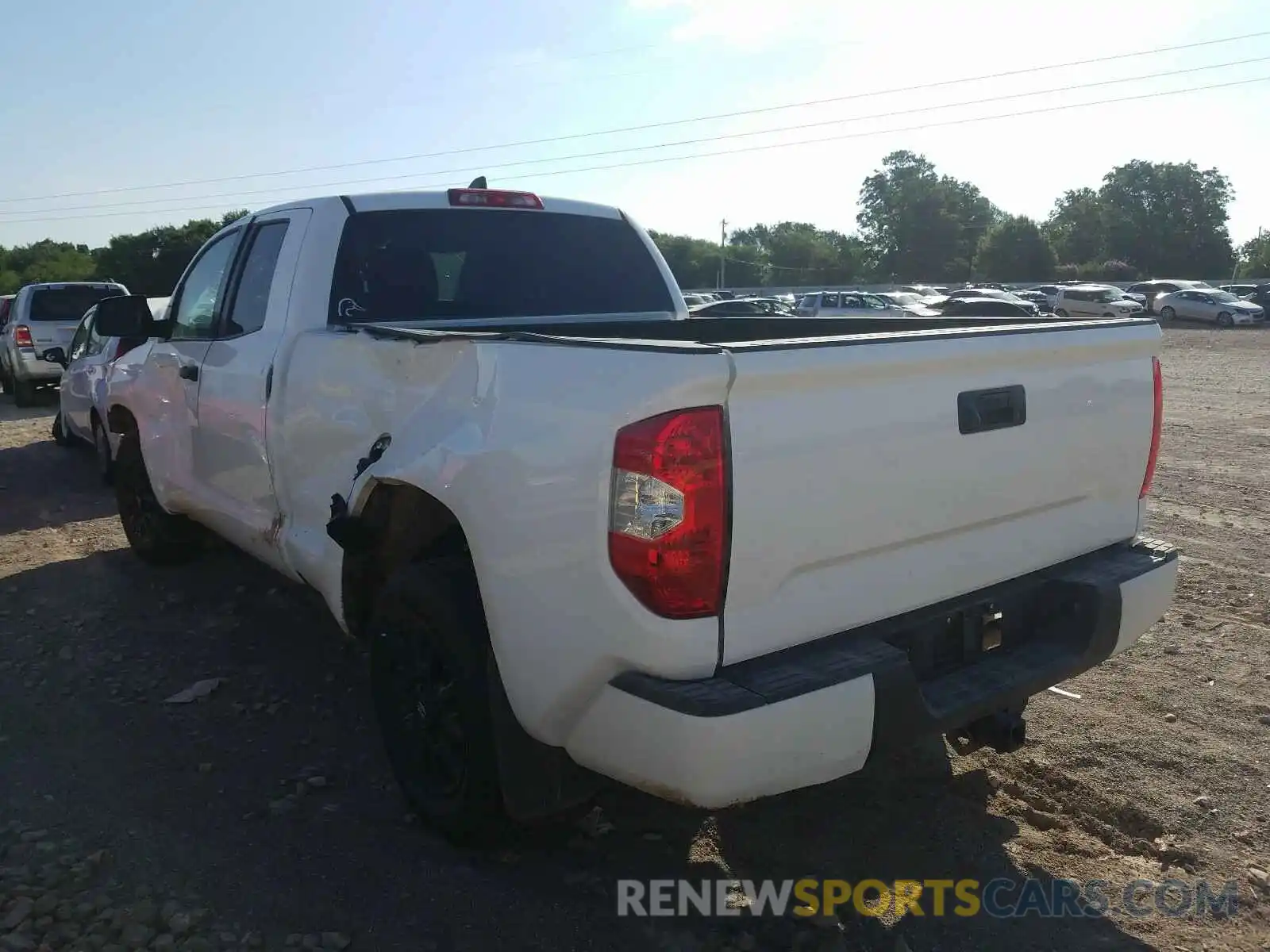 3 Photograph of a damaged car 5TFRY5F16LX265773 TOYOTA TUNDRA 2020