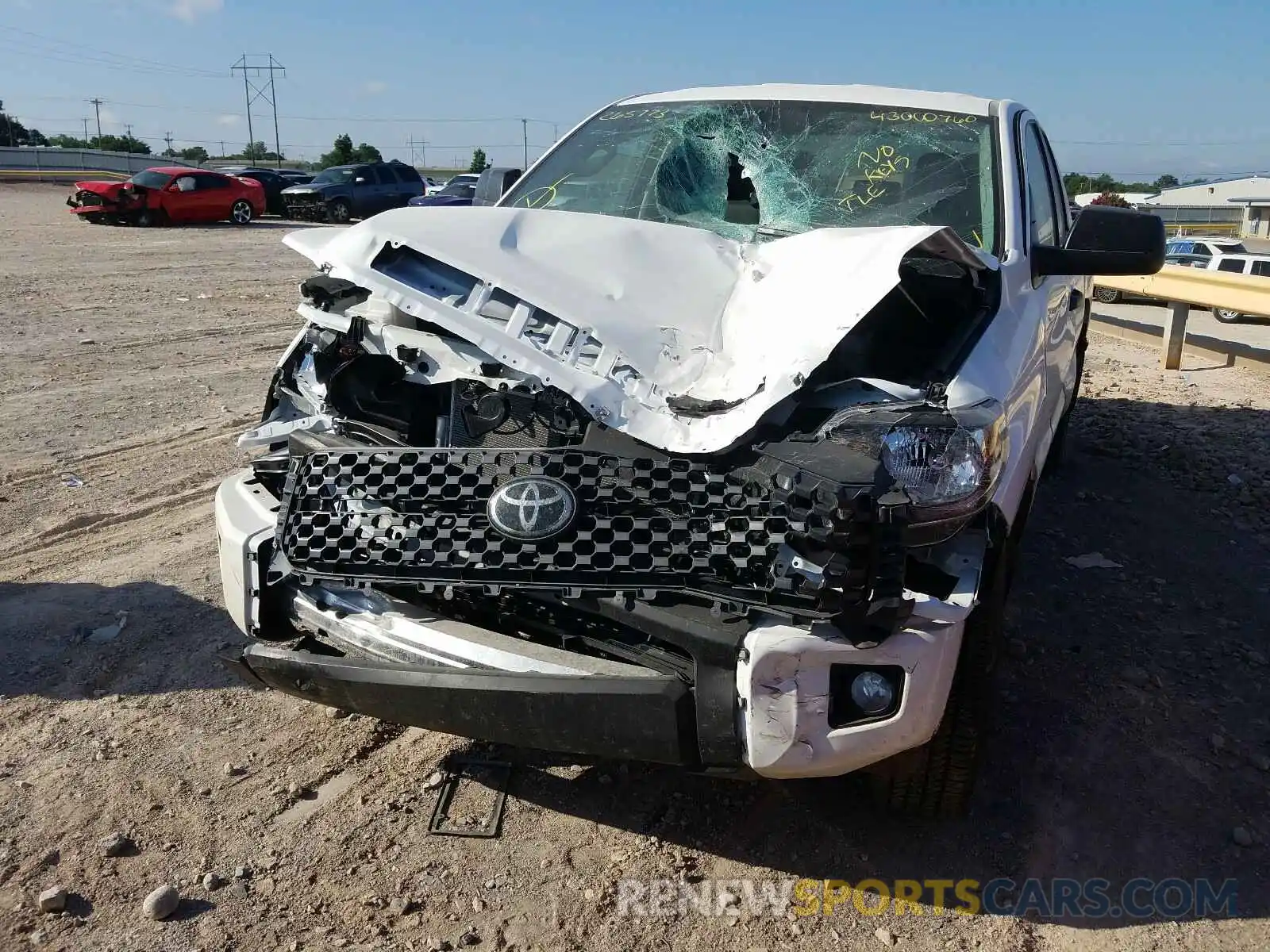 9 Photograph of a damaged car 5TFRY5F16LX265773 TOYOTA TUNDRA 2020