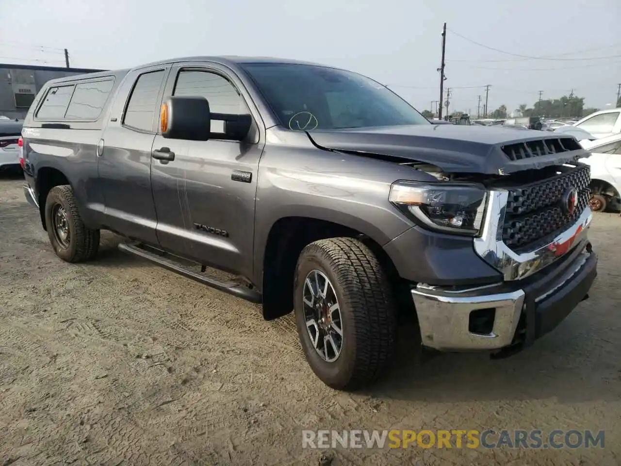 1 Photograph of a damaged car 5TFRY5F16LX269032 TOYOTA TUNDRA 2020