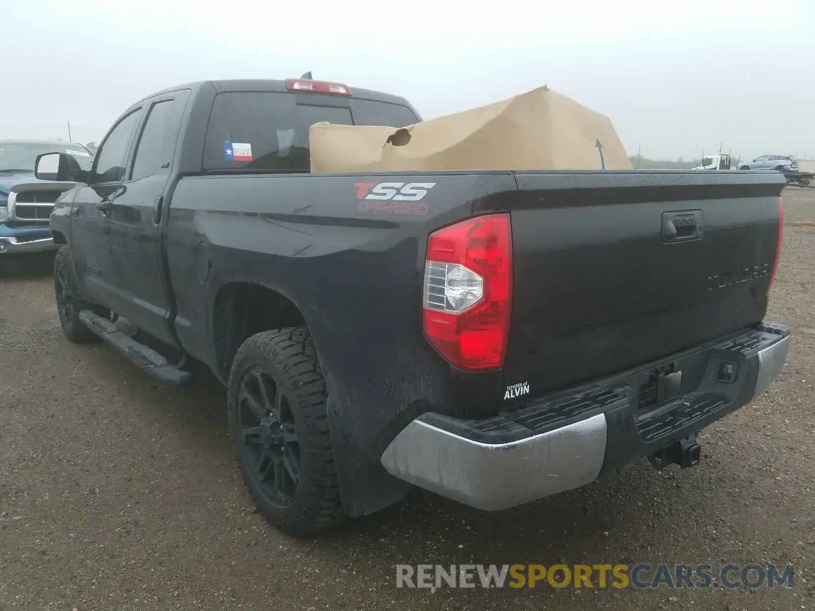 3 Photograph of a damaged car 5TFRY5F17LX256497 TOYOTA TUNDRA 2020