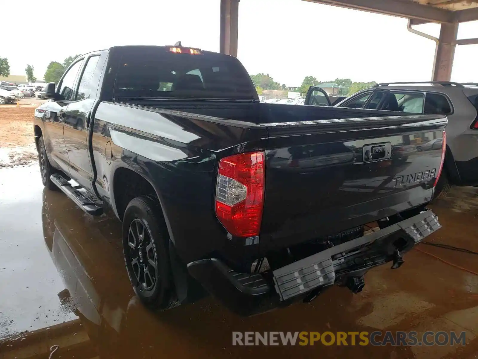 3 Photograph of a damaged car 5TFRY5F17LX263580 TOYOTA TUNDRA 2020