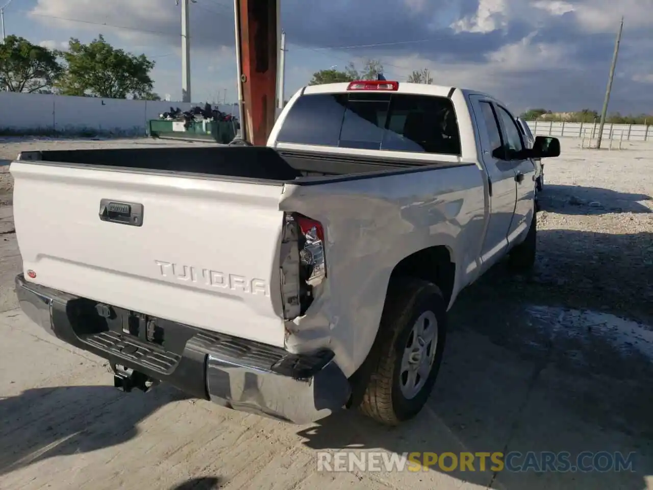 4 Photograph of a damaged car 5TFRY5F17LX265880 TOYOTA TUNDRA 2020