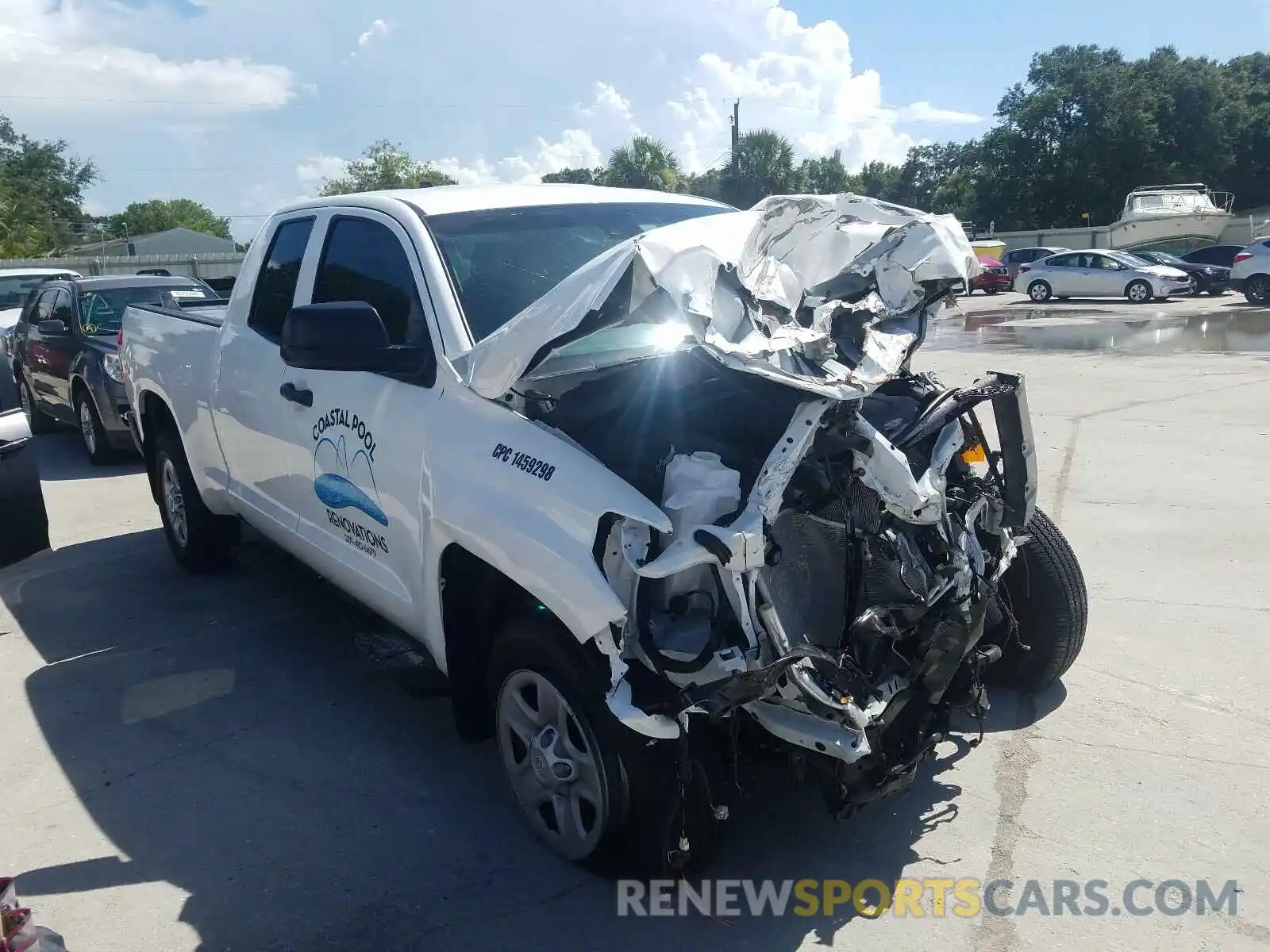 1 Photograph of a damaged car 5TFRY5F17LX268262 TOYOTA TUNDRA 2020