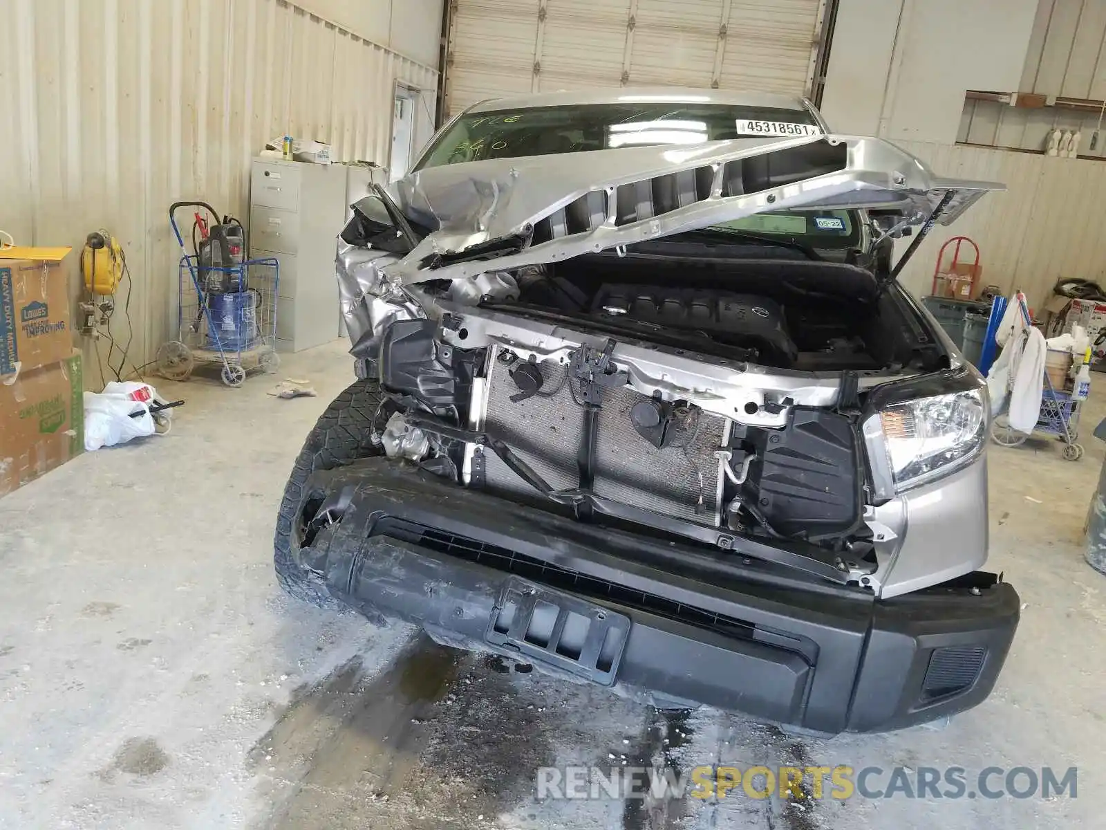 9 Photograph of a damaged car 5TFRY5F17LX268567 TOYOTA TUNDRA 2020