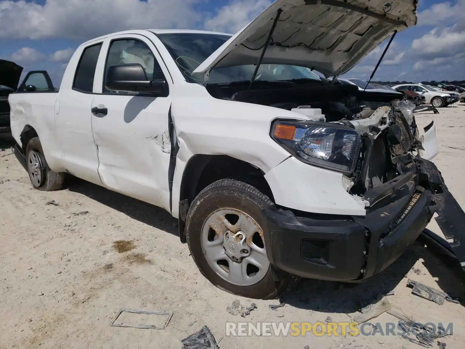 9 Photograph of a damaged car 5TFRY5F18LX258744 TOYOTA TUNDRA 2020