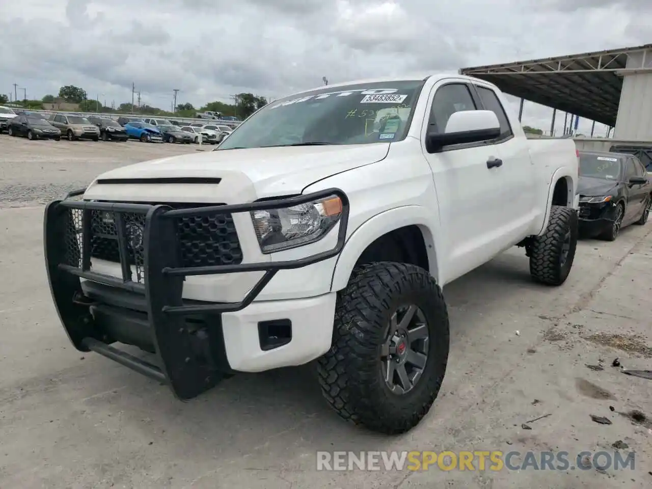 2 Photograph of a damaged car 5TFRY5F18LX270280 TOYOTA TUNDRA 2020