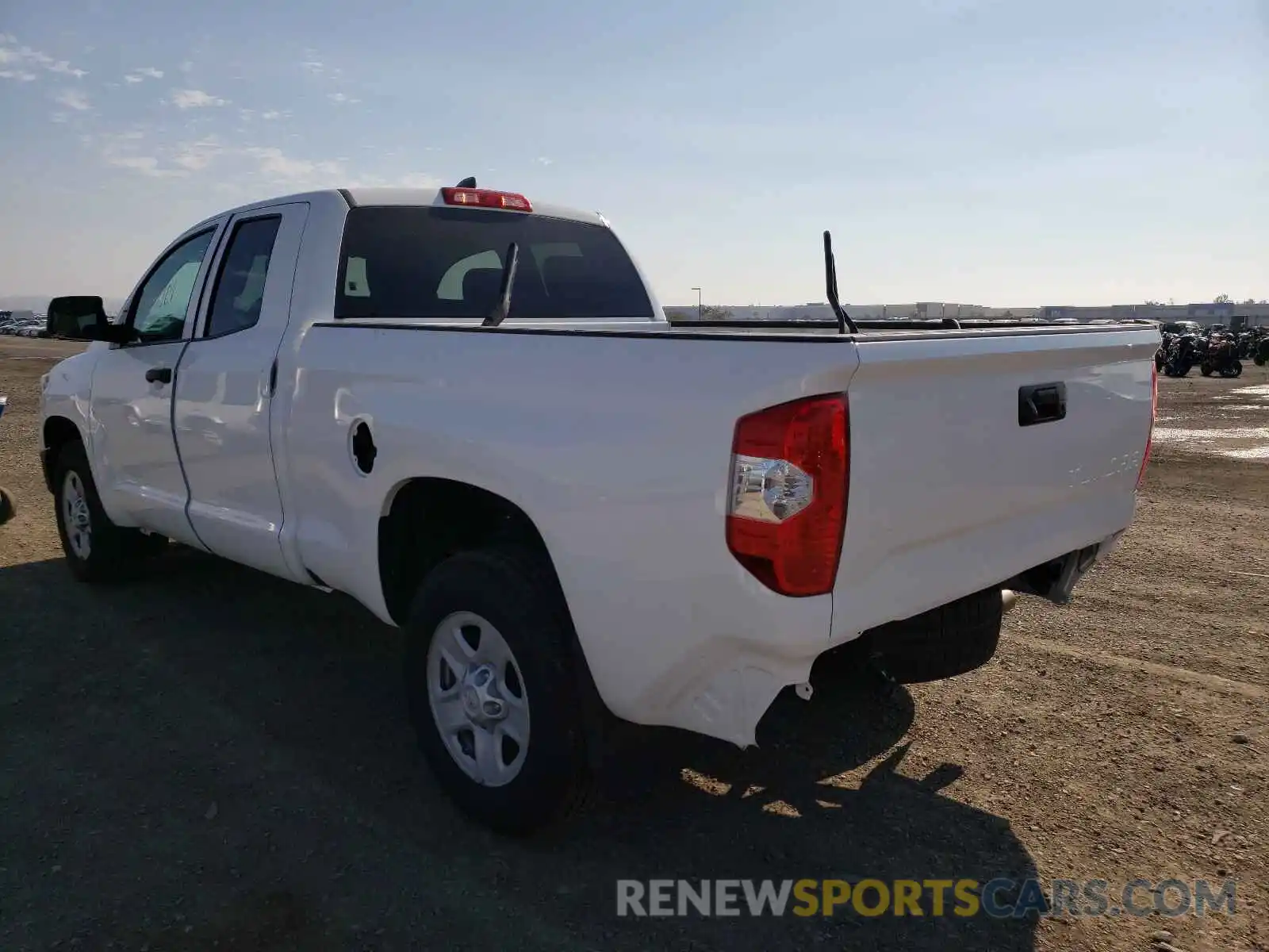 3 Photograph of a damaged car 5TFRY5F18LX271459 TOYOTA TUNDRA 2020