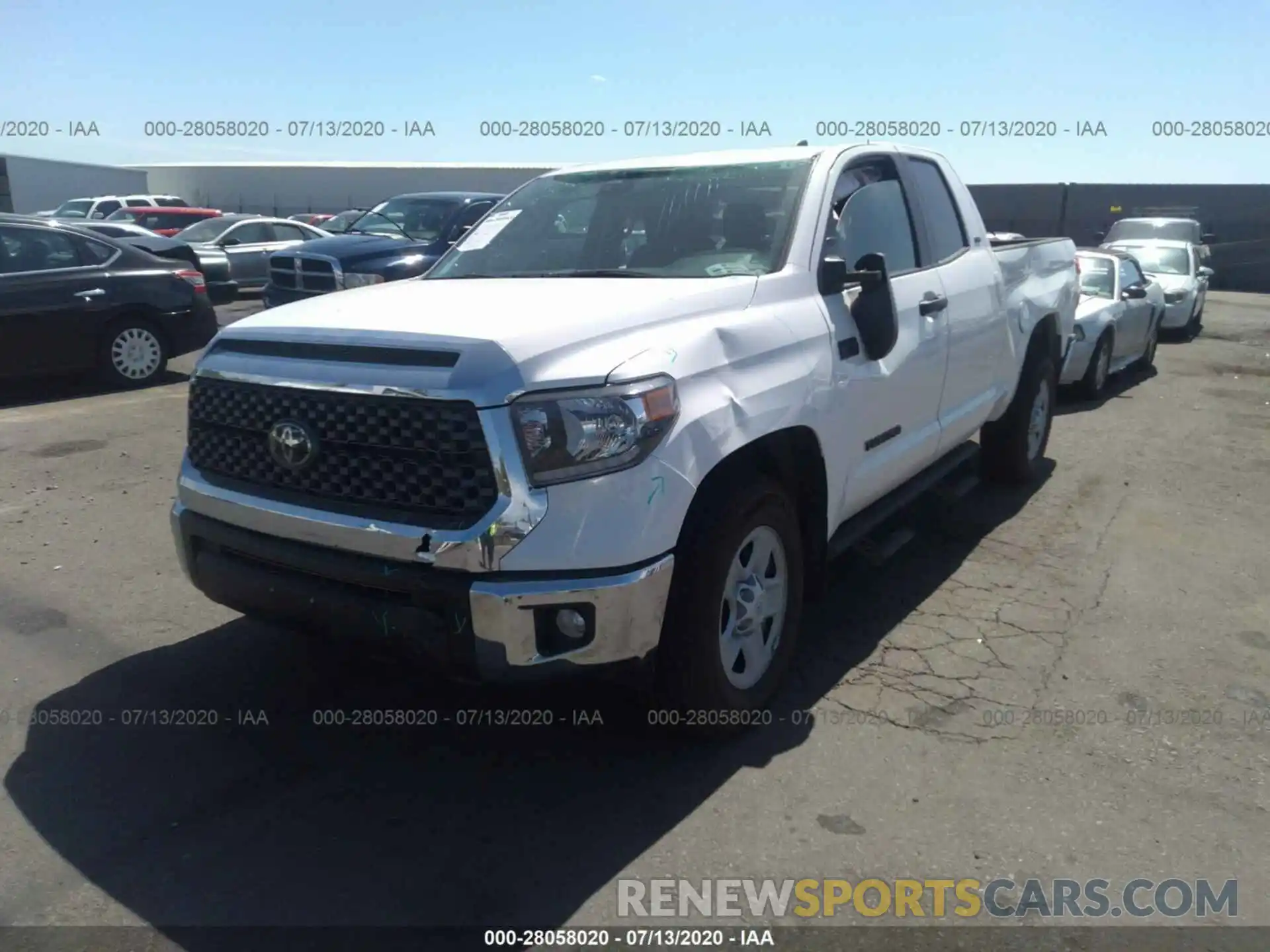 2 Photograph of a damaged car 5TFRY5F19LX258025 TOYOTA TUNDRA 2020