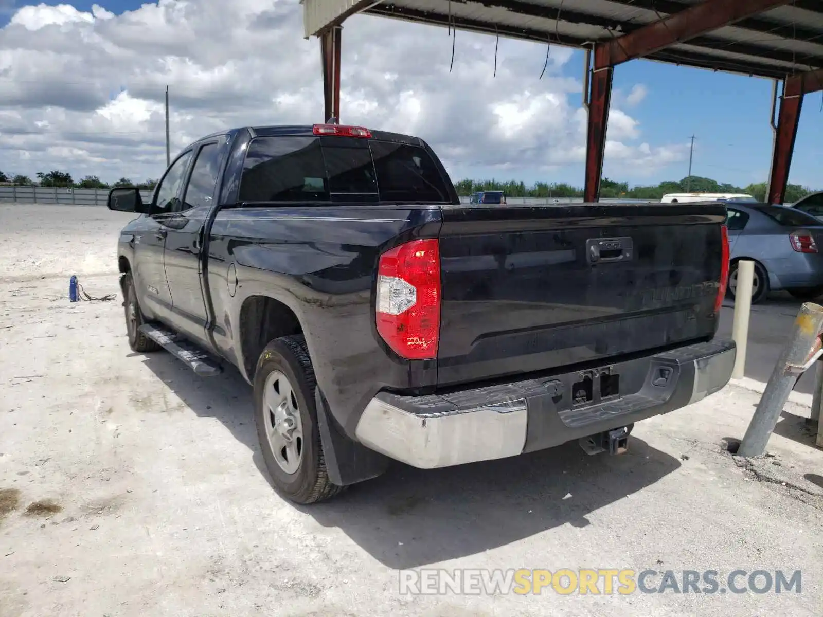 3 Photograph of a damaged car 5TFRY5F19LX266447 TOYOTA TUNDRA 2020