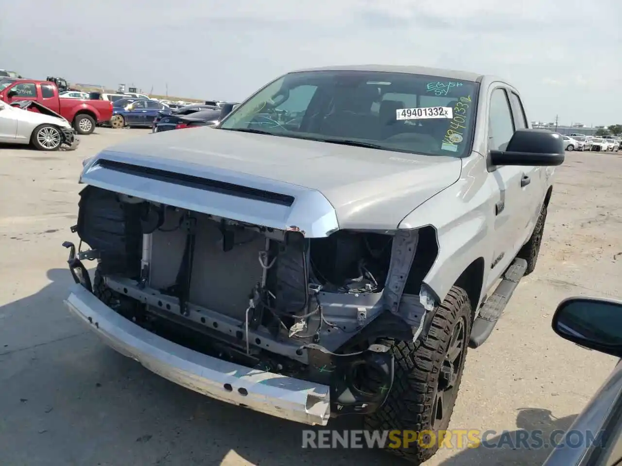 2 Photograph of a damaged car 5TFRY5F19LX268540 TOYOTA TUNDRA 2020