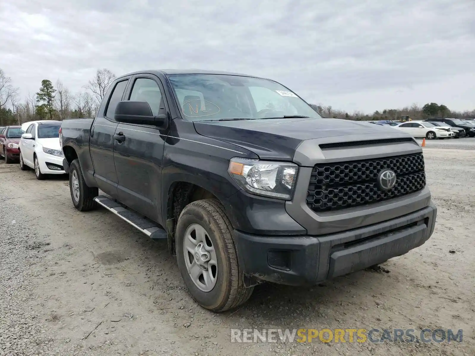 1 Photograph of a damaged car 5TFRY5F1XLX260432 TOYOTA TUNDRA 2020